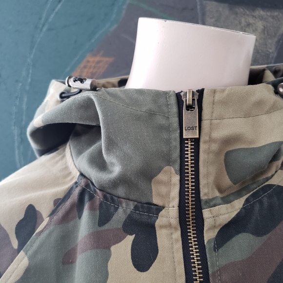 Hip and Bone | Pull-over Camo Hoodie Jacket - Anorak - Picture 4 of 16